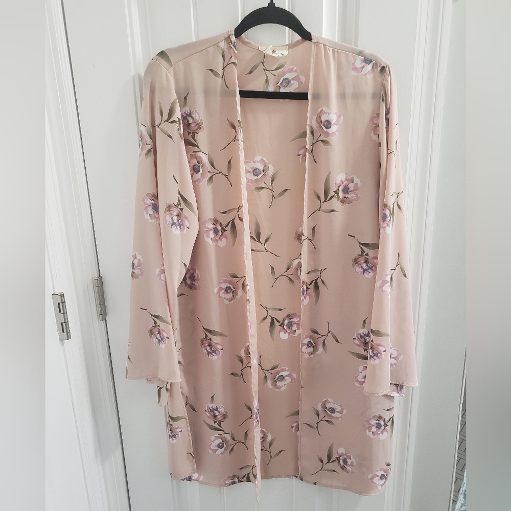 Betsey's Boutique Floral Kimono Duster Sz S